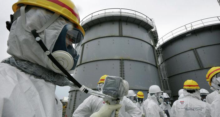 Des experts franais<br><b>Rvlent le danger  radioactif  du vin californien aprs Fukushima</b>